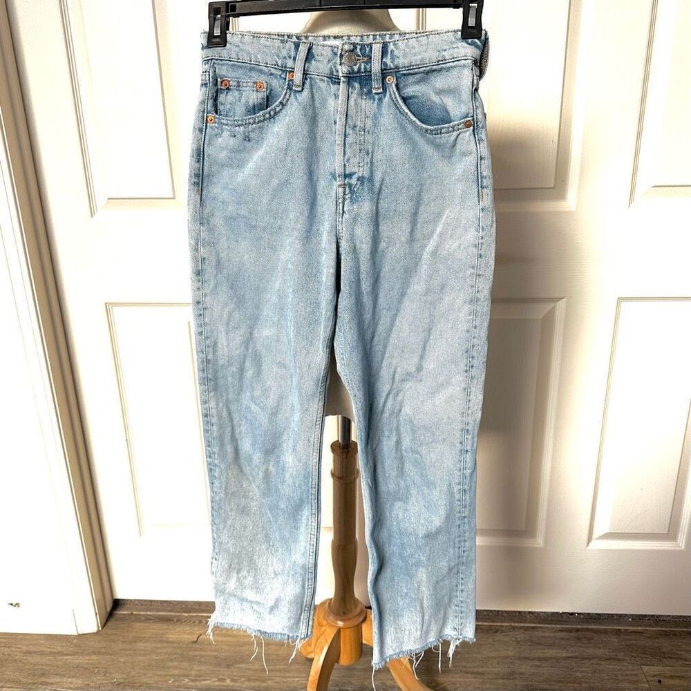 Zara light wash jeans